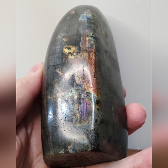 Labradorite Crystal Freeform 1.28 pounds - Picture 5 of 12